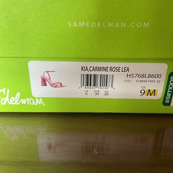 Sam Edelman Shoe - Picture 3 of 3